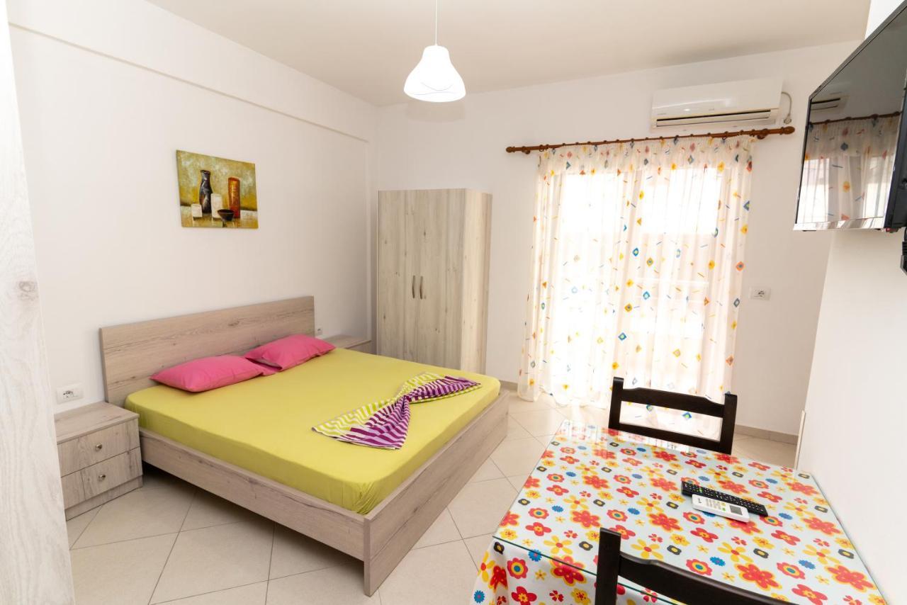 Sheme'S Apartments Sarande Exterior photo