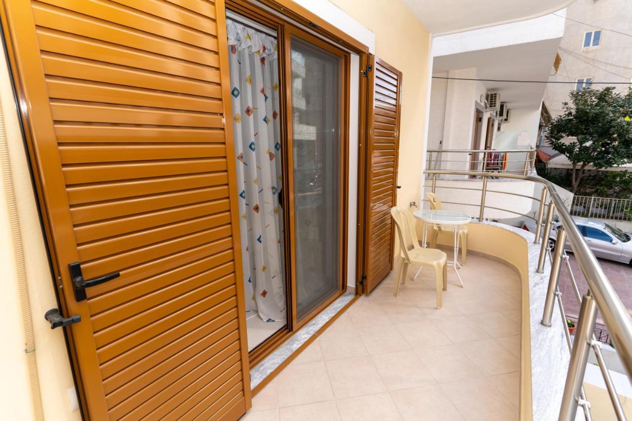 Sheme'S Apartments Sarande Exterior photo